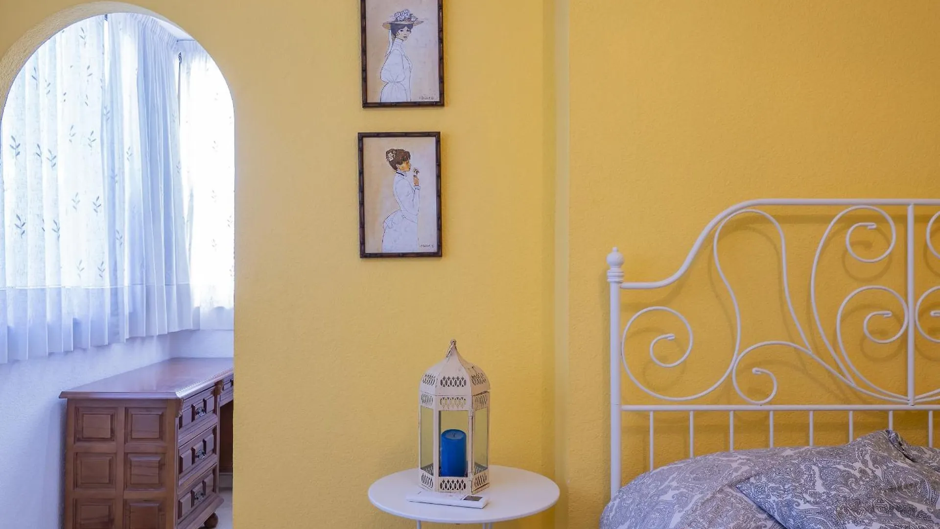 Cubo'S Apartment Mayoral Front Line Marbella Spain
