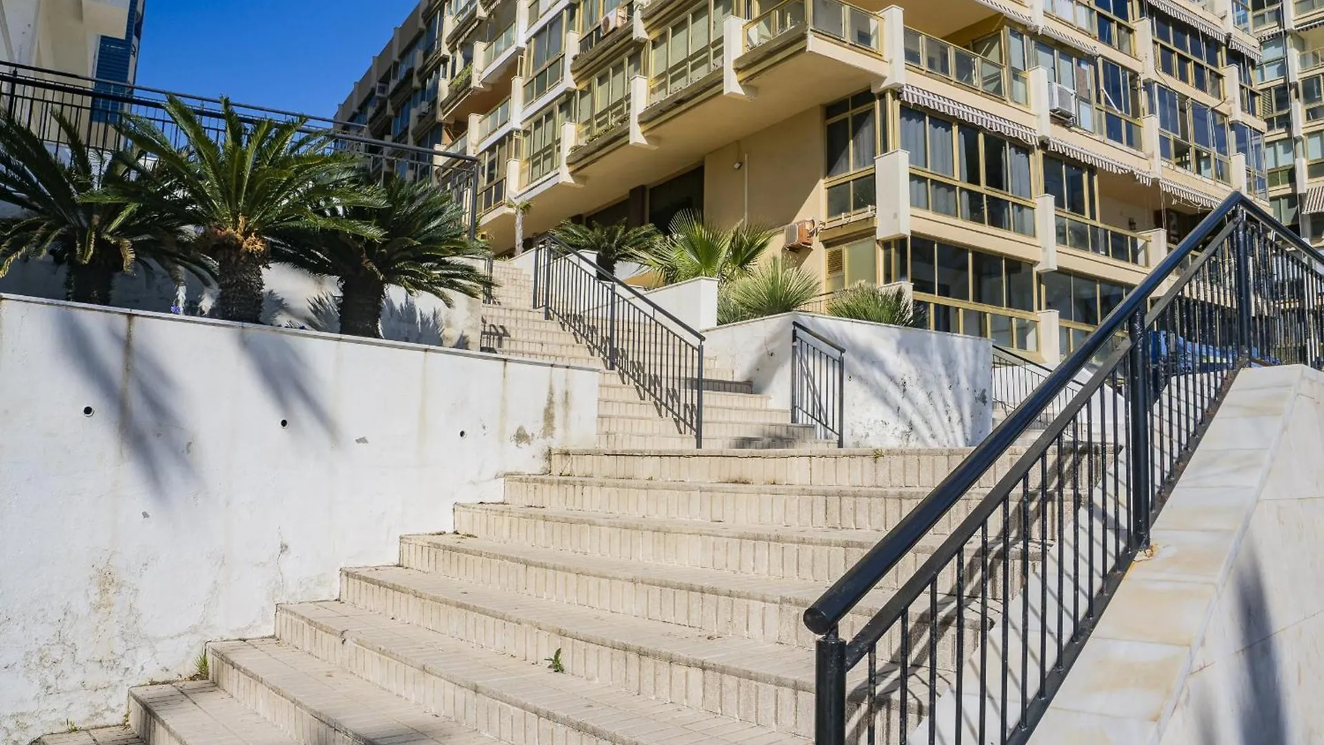 Cubo'S Apartment Mayoral Front Line Marbella