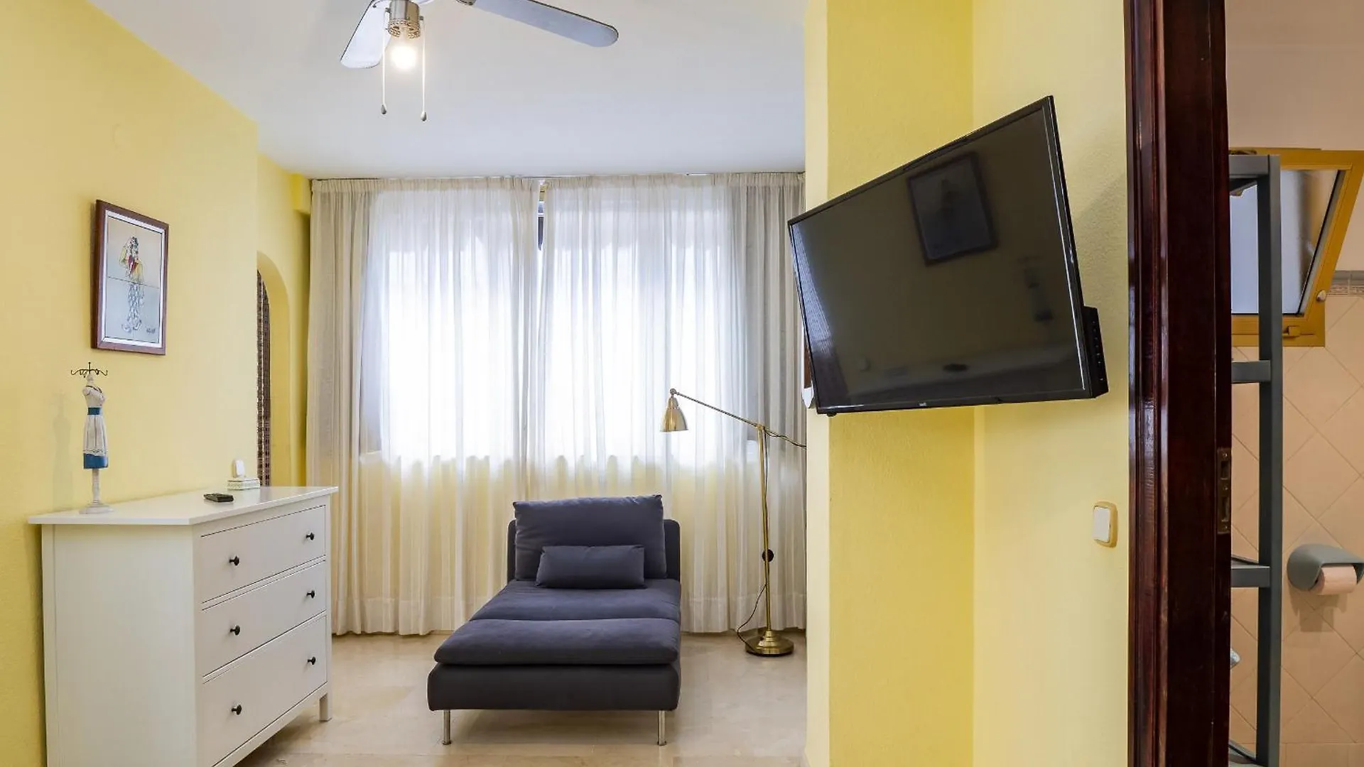 Cubo'S Apartment Mayoral Front Line Marbella